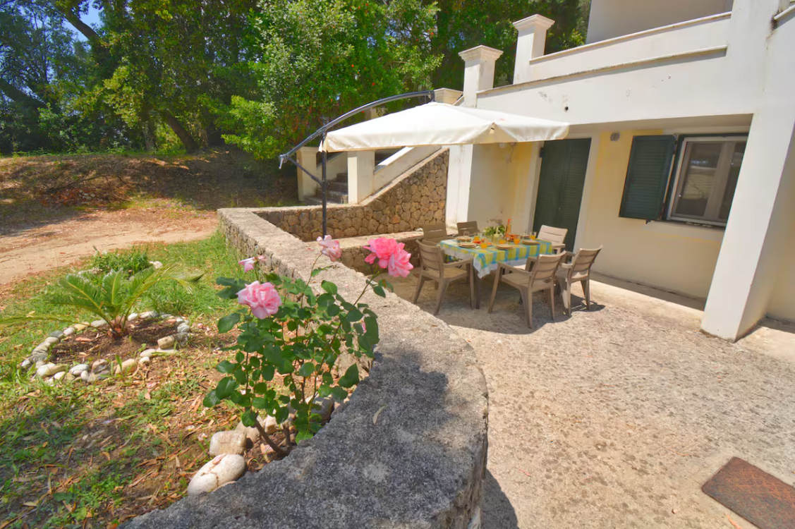 ADIOMAR COTTAGE