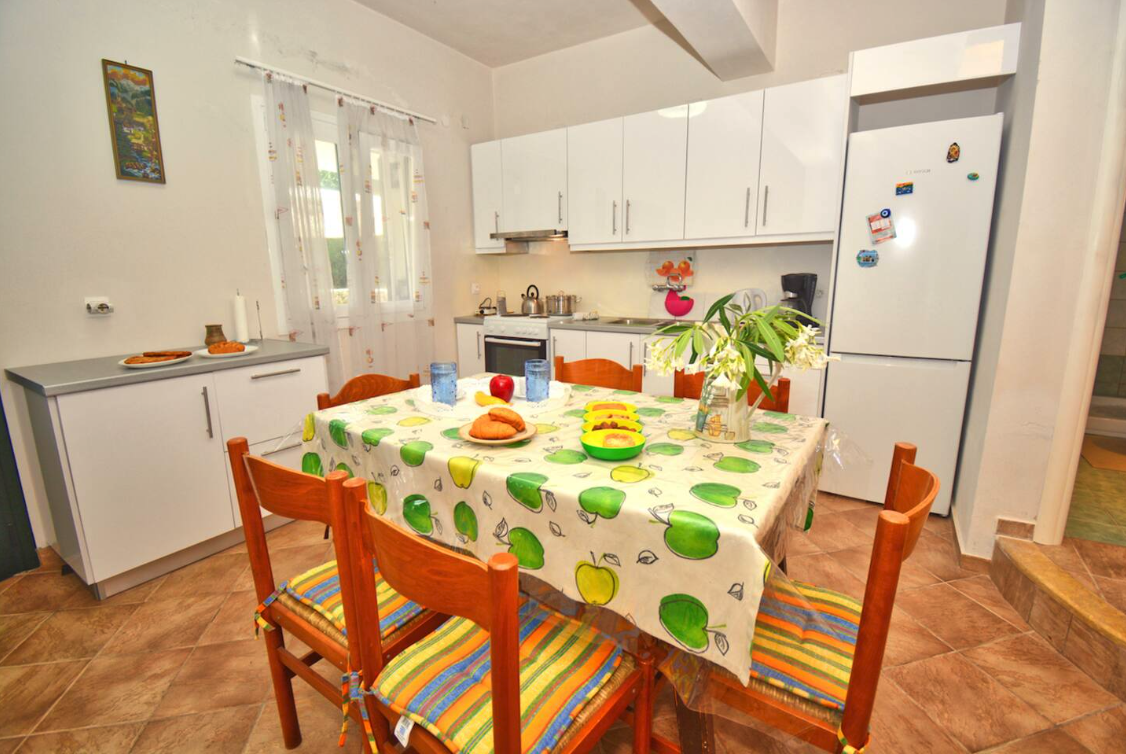 ADIOMAR COTTAGE
